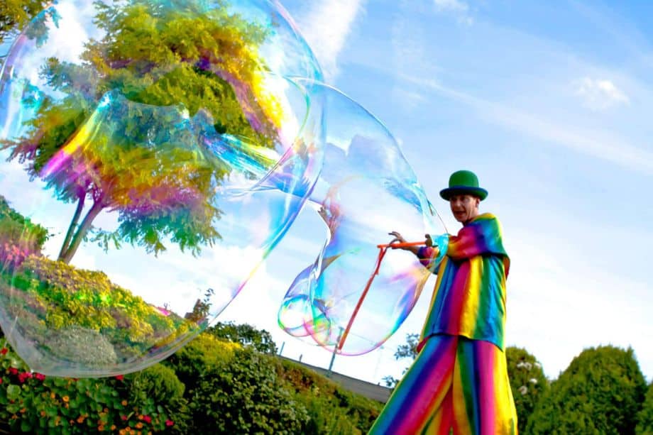 Gigantic Bubble Making Performer